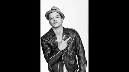 Bruno Mars - Dance In The Mirror [превод на български]