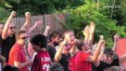 Феновете на Локо Сф празнуват гола на Митков