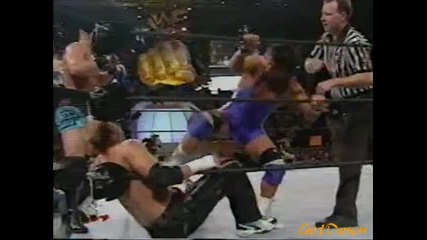 Albert & Scotty 2 Hotty vs. Crash Holly & Funaki - Wwf Heat 13.01.2002 