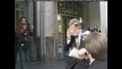 Bill Gates + торта