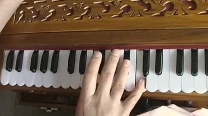 Harmonium playing lessons 120 7