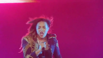 Прелестна!!- Demi Lovato - Really Don't Care in Rio De Janeiro /28/04