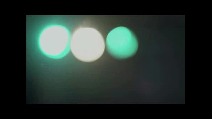 B.o.b - Airplanes ft. Hayley Williams [official Music Video]