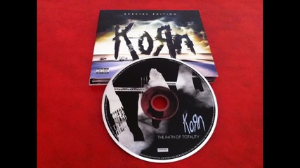 Korn - Bleeding Out (feat. Feed Me)