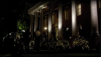 Damon and Elena talk about the day he and Stefan died