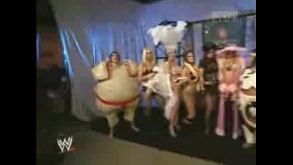 Divas Halloween Costume Contest