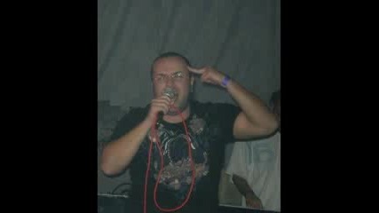 M.w.p. feat Dim4ou - Черноморска (2011)