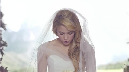Превод: Shakira - Empire (официално видео)
