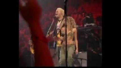 Shakira ft. Alejandro Sanz - La Tortura(live Mtv Video Music Awards 2005)