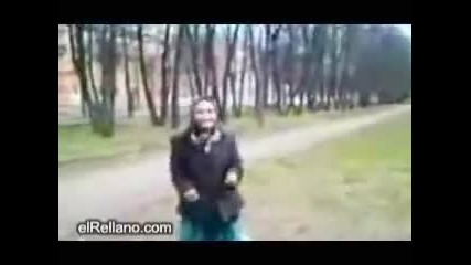 Вижте Тази Баба Какво Може