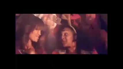 Mariah Carey - Oh Santa ( Official Music Video) 2010 