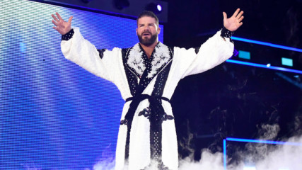 Bobby Roode debuts on Raw in the Superstar Shake-up: Raw, April 16, 2018