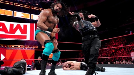 Roman Reigns & Seth Rollins vs. Kevin Owens & Jinder Mahal: Raw, May 21, 2018