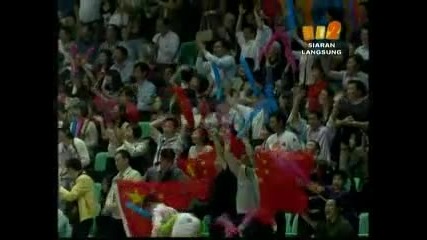 Badminton - Final - Lee Chong Wei vs Lin Dan - Part 6 
