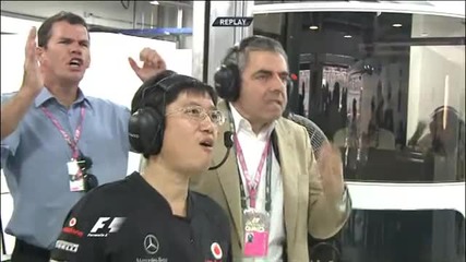 Реакцията на Мистър Бийн при катастрофата в F1