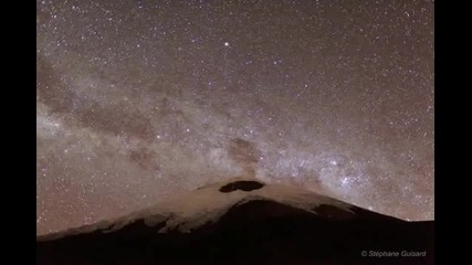 Нощ над Еквадор - Вулкана Cоtopaxi 