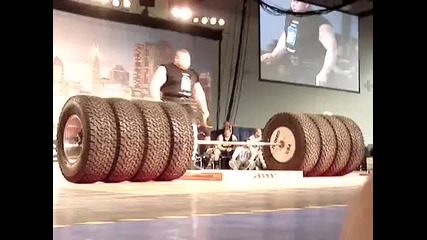 World's Strongest Man - Benedikt Magnusson 1100 Tire Deadlift World Record!