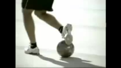 Freestyle Football - Ronaldinho & Inamoto 
