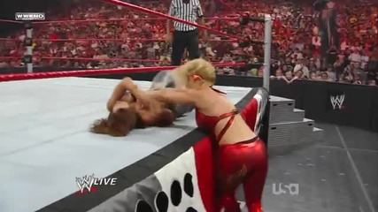 Raw 21/09/09 - Mickie James vs. Beth Phoenix