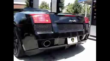 Black Lamborghini Gallardo Spyder