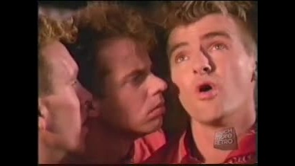 Crowded House - Something So Strong 