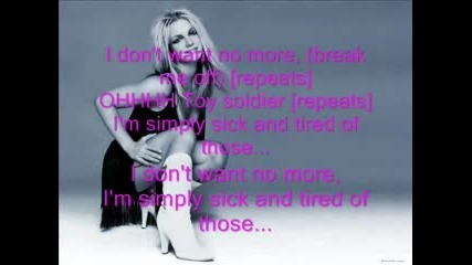 Песен На Britney - Toy Soldier+текст 
