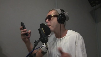Mike Posner Feat. T. Mills, Sammy Adams & Niykee Heaton - We Own It ( Remix )