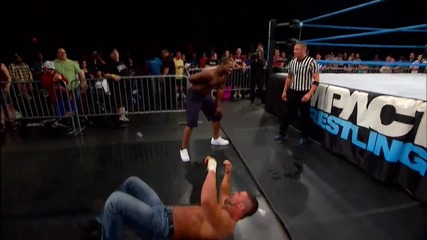 Street Fight: Bobby Roode vs. Kenny King (july 3, 2014)