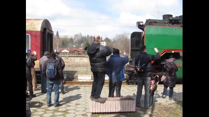 01.23 маневрира на гара Банкя