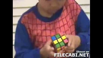 !!! Шест Годишно Момче Решава Кубчето На Рубик За 37 Секунди 