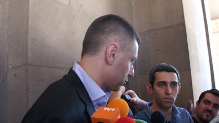 Стойчев обявява бъдещето си на пресконференция днес