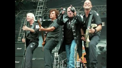 Accept - Stand tight2