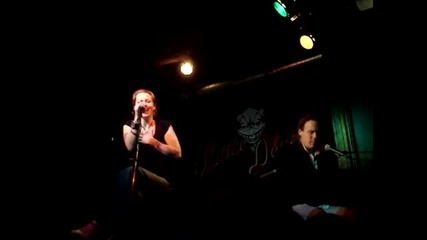 Anneke van Giersbergen & Danny Cavanagh - Parisienne Moonlight 