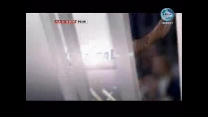 Дани Алвеш вкарва уникат за 3 - 0 срещу Атл М 19.09.2009