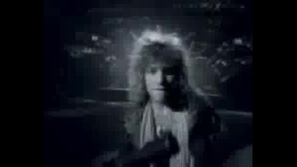 Bon Jovi - Living On A Prayer