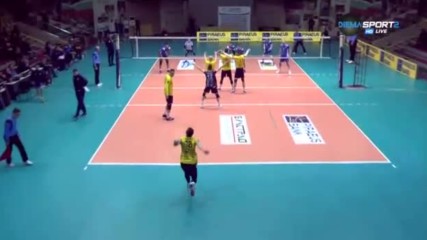 Левски - Хебър 2:3 гейма (репортаж)