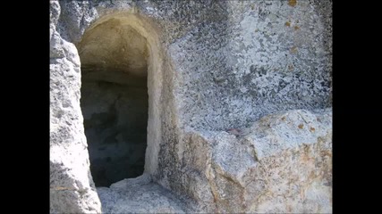 Чолакова Къща - Екопътека 1 - Глухи Камъни, Мезек - Гробница И Крепост