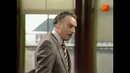 Да,г-н Министър-еп.6/сезон3