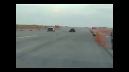 Porsche 997 Techart Turbo Vs. Honda Civic 1.6 Turbo 