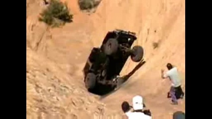 4x4 - Jeep off road crash