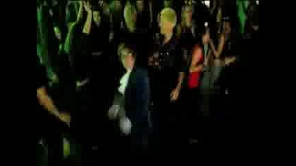 Madonna - Beautiful Stranger