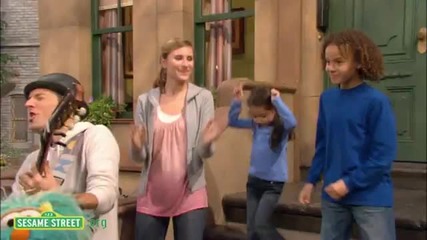 Sesame Street Outdoors with Jason Mraz 