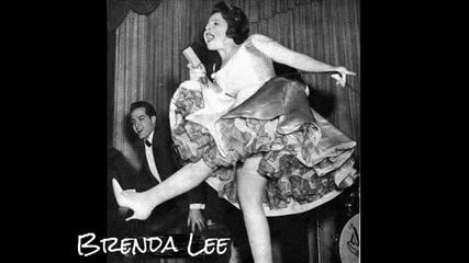 Brenda Lee - Strangers in the Night