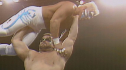 The Road Warriors vs. Sting & Dusty Rhodes - NWA World Tag Team Title Match: Starrcade 1988 (WWE Network Exclusive)