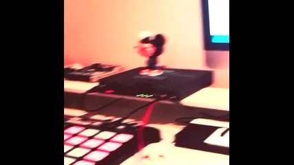 140507 Chanyeol Instagram Video 1 - My place