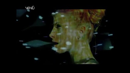 B.o.b ft. Hayley Williams - Airplanes 