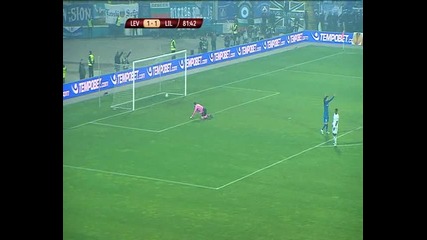 Феноменалния гол на Владимир Гаджев от над 30 метра ! 