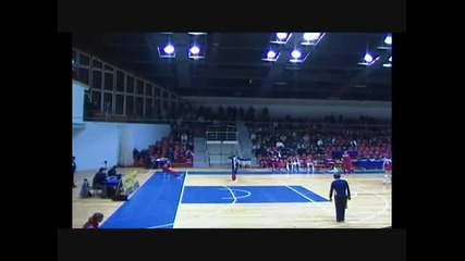 Ц С К А 2 - 3 Кралово поле (10.01.2011) - агитката на Цска !!! 