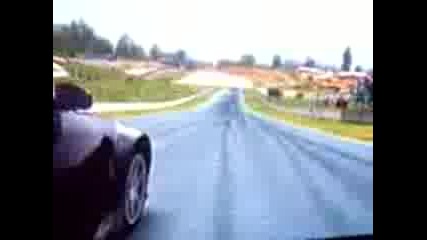 Нисан 350z Прави Як Дрифт