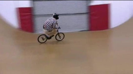 Jackass The Movie [ part 5 ]